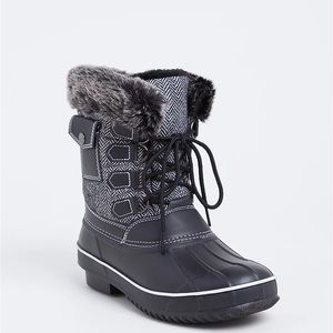 Torrid Women’s Snow-boot Size 10